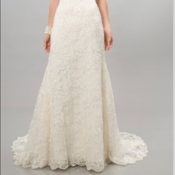 NWT Alfred Sung Ivory Lace wedding gown - Picture 2 of 8